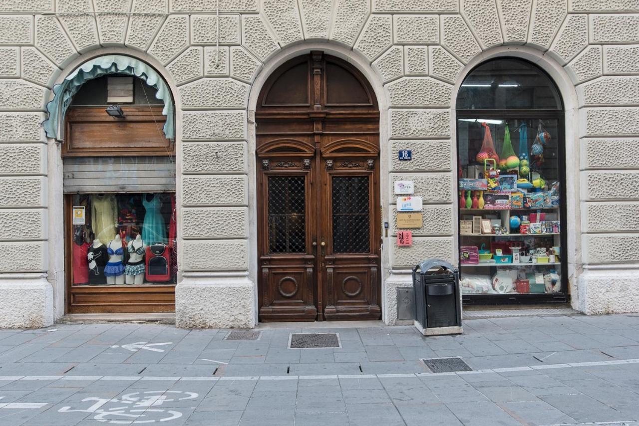 Dada Aparthotel Trieste Exterior photo
